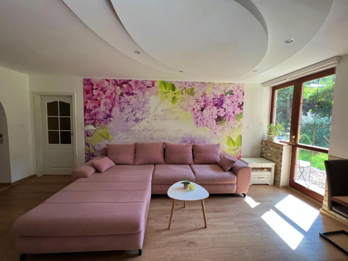 Apartman Stara Sasova Banska Bystrica Bagian luar foto
